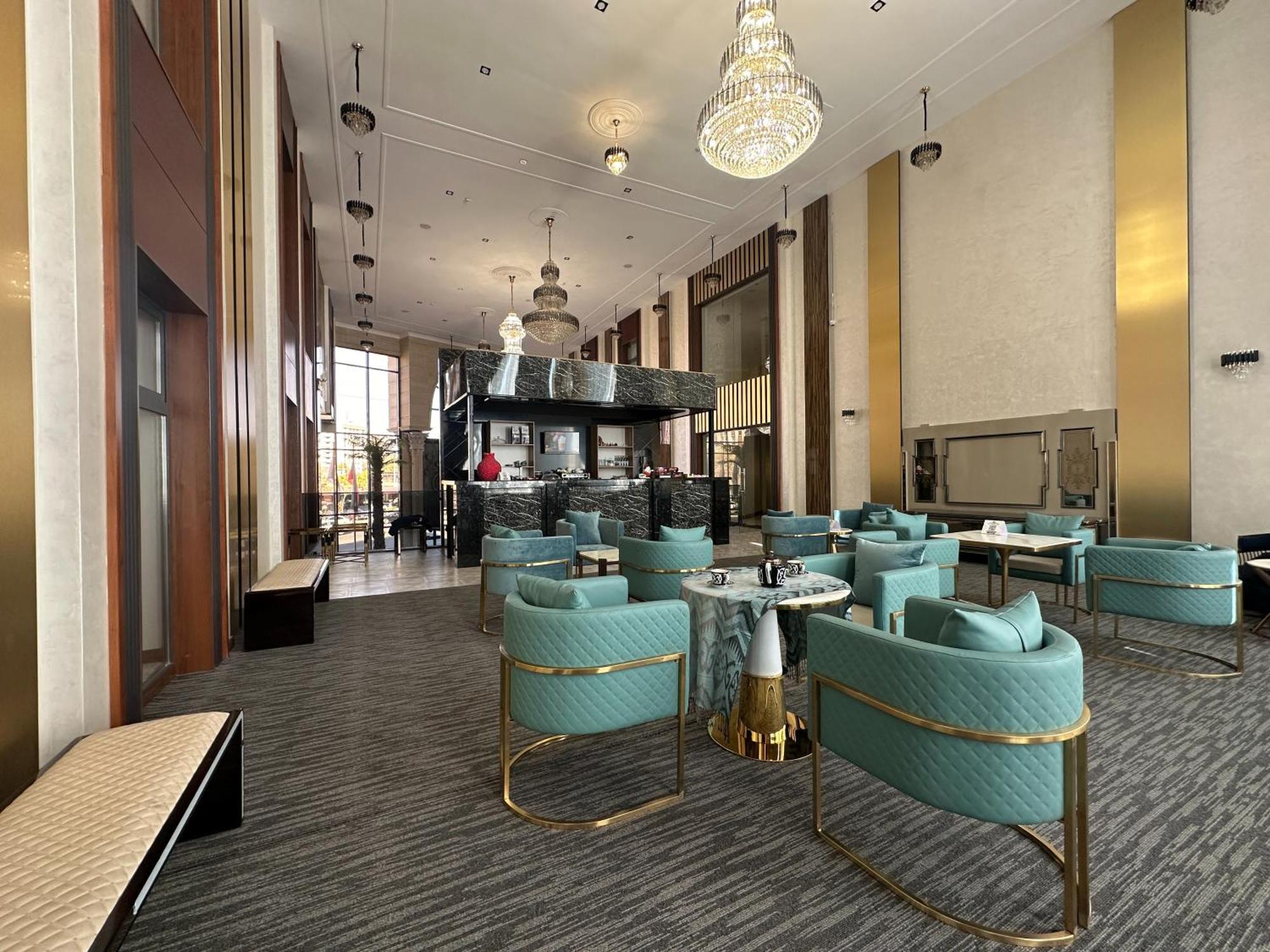 Art Royal Hotel Tasjkent Eksteriør billede